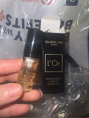 GUERLAIN L'Or Radiance Concentrate w Pure Gold Makeup BasePrimer SAMPLE 5 mL New